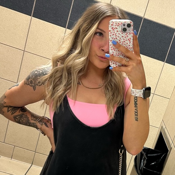 Meet your Posher, Karli - Picture 1 of 1